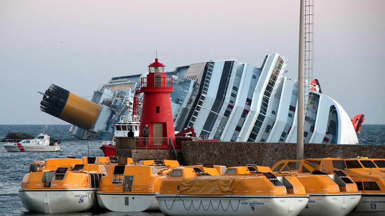 A picture of Concordia lying sideways after the horror accident. Picture: Wikipedia – Rvongher