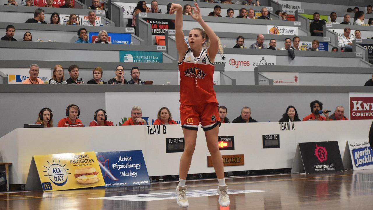 Courtney Virgo for Mackay Meteorettes against Ipswich Force in the NBL1 North, July 24 2021. Picture: Matthew Forrest