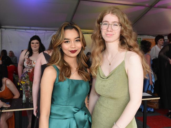 Matthew Flinders Girls Secondary College 2021 graduation. Picture: David Smith.