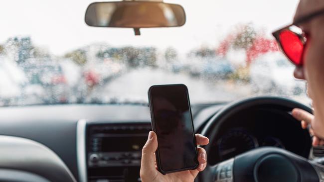 Motorists will get a three-month amnesty from fines when new cameras to catch them using their phones or driving without a seatbelt are rolled out soon.