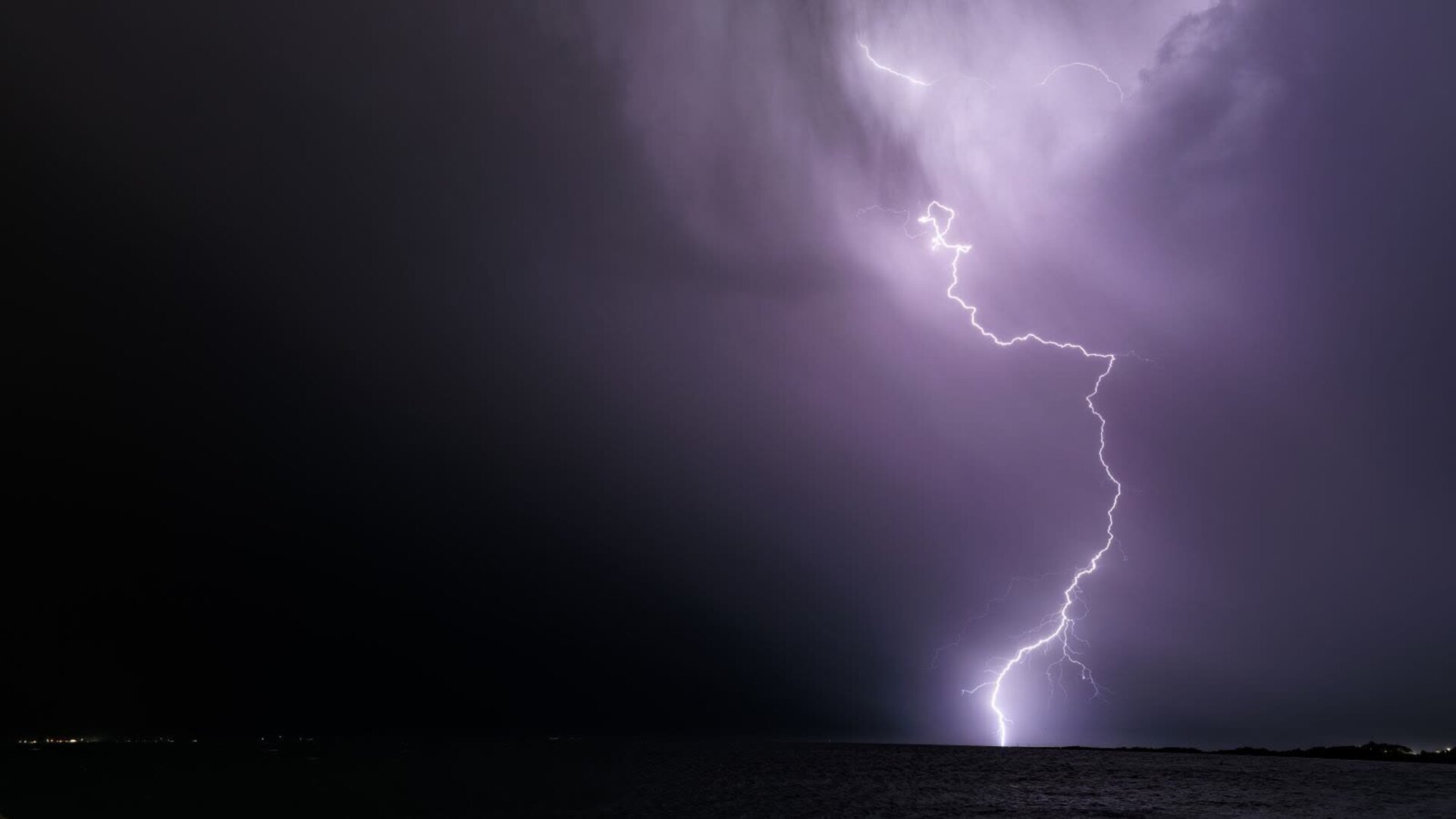 ‘A big storm’: Around 20,000 homes in Queensland without power