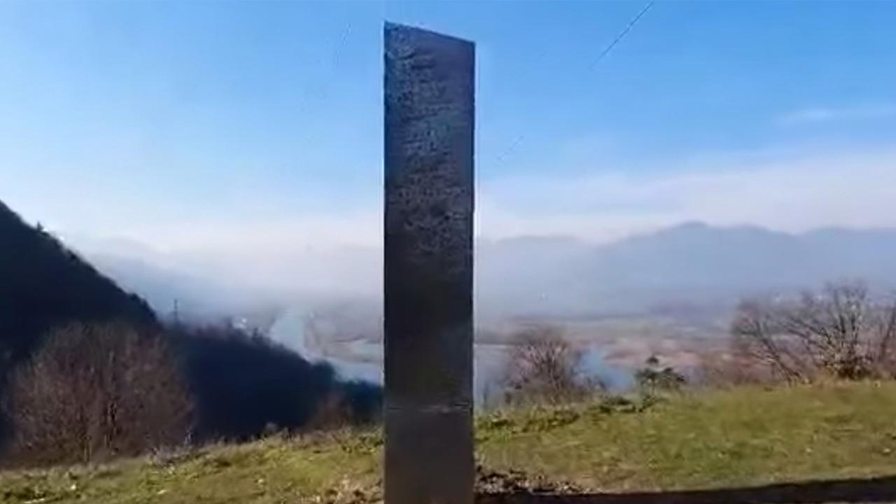 The new "monolith" that appeared in Romania,