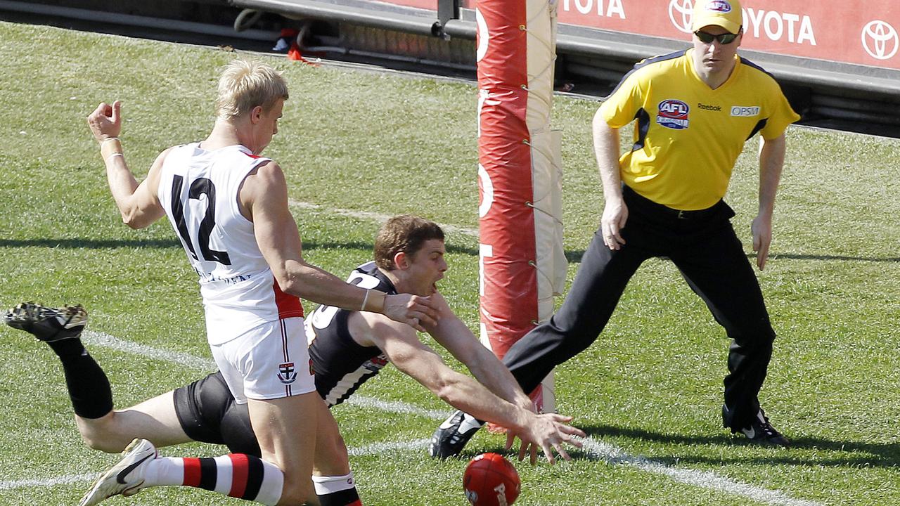 Heath Shaw’s smother set the tone for Collingwood’s Grand Final replay victory in 2010.
