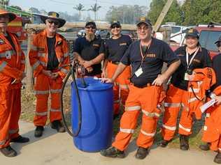 Caves residents began evacuation procedures late Friday November 30 as fires break out again: Rockhampton, Keppel Sands and Yaamba SES crews. Picture: Jann Houley