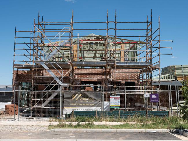 SYDNEY, AUSTRALIA - NewsWire Photos, DECEMBER 29, 2024. Housing Market stock photo at Austral, Sydney  :   Picture: NewsWire / Flavio Brancaleone