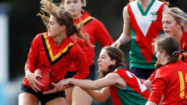 Milla Quinlan of Ballarat Clarendon College in action. Picture: Dylan Burns/AFL Photos via Getty Images