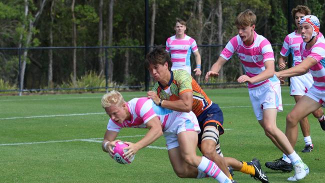 Action from Ormiston v WestMAC shot by Barbara Herrmannsen.