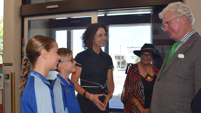 Queensland Governor Paul de Jersey (right) meets Cannonvale State School captains (from left) Millie Groom and Saxon Weeks with school principal Angie Kelly and Aunty Sue West. Photo: Elyse Wurm