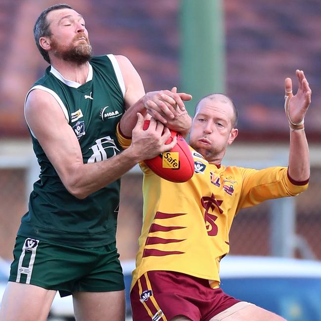 Echuca’s Kane Morris and Shepparton’s Ash Holland were the standout ruckmen in the GV this year. Picture Yuri Kouzmin