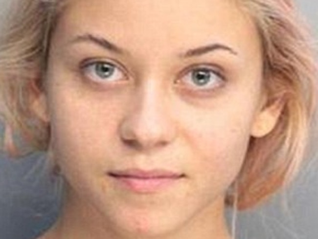 Foot Fetish Porn Diva Bianca Byndloss Posts Bond After Allegedly Having 0312