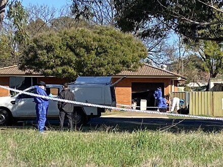 The scene of the fatal stabbing at Margaret Cres, Dubbo. Photo: Tijana Birdjan