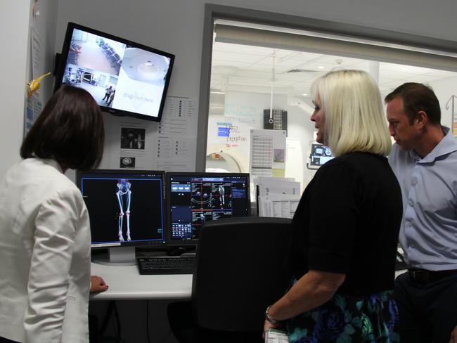 State Labor MPs for Redcliffe Yvette D'Ath and Health Minister Steven Miles check out the imaging department at Redcliffe Hospital. Photo: Erin Smith