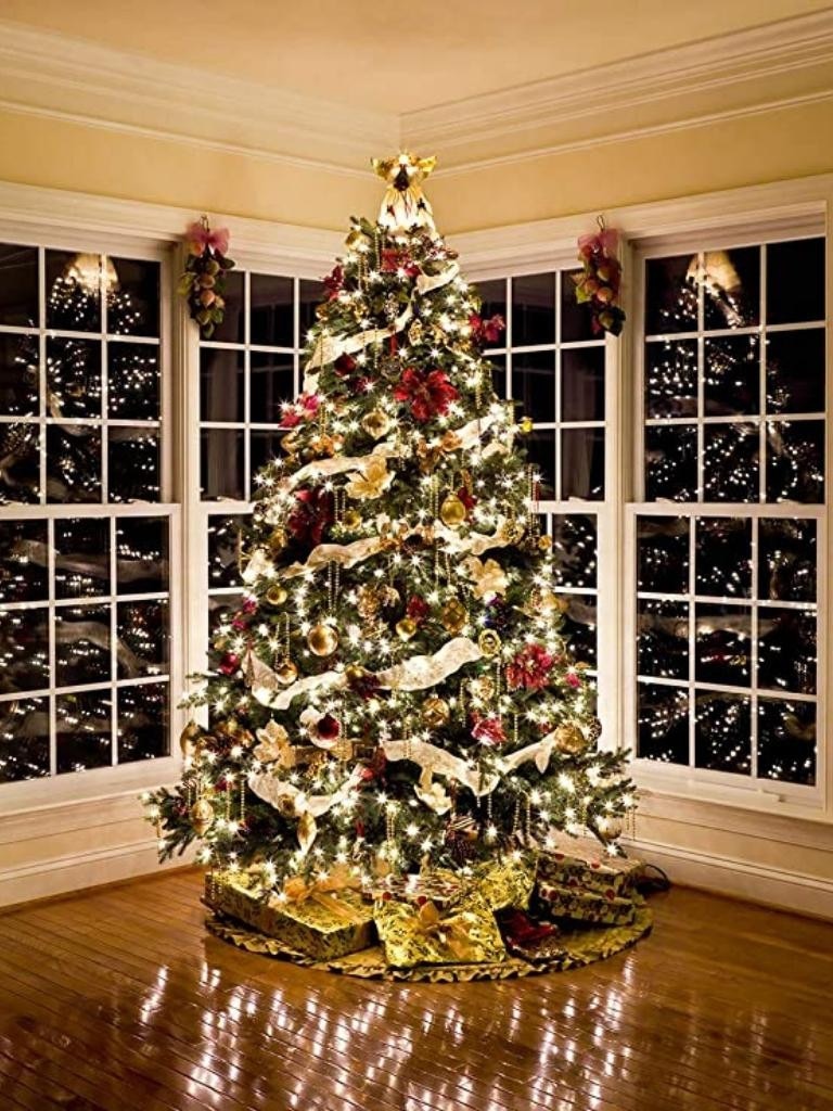 10 Best Christmas Tree Lights of 2023, Both Indoors and Outdoors