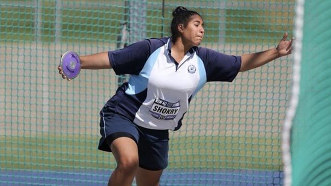 Sally Shokry competing in discus at the NSW Open Championships.