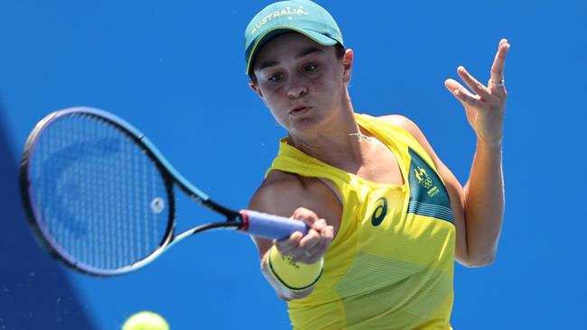 TOKYO, JAPAN - JULY 25: Ashleigh Barty of Team Australia plays a forehand during her Women's Singles First Round match against Sara Sorribes Tormo of Team Spain on day two of the Tokyo 2020 Olympic Games at Ariake Tennis Park on July 25, 2021 in Tokyo, Japan. (Photo by Clive Brunskill/Getty Images)