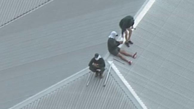 The three prisoners made their way up to the roof of the prison. Picture: 7News