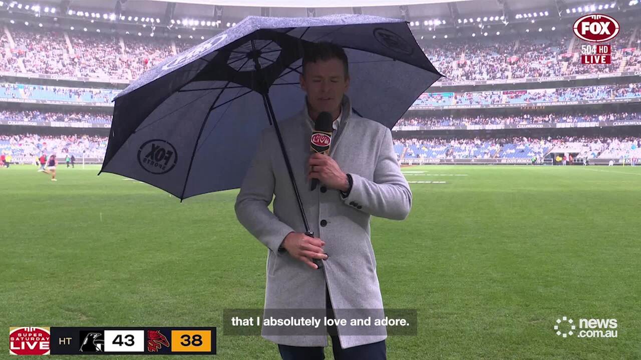 Geelong great Cam Mooney gets emotional discussing Adam Selwood