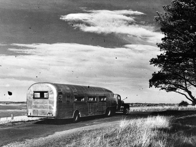 Geelong cartage contractor William Fry's deluxe caravan. Built in his backyard from the fuselage of a Douglas aircraft which he bought from a disposals dealer for £40, and converted in eight months. Picture: ARGUS COLLECTION