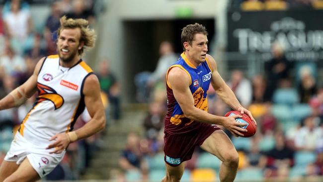 The moment before James Polkinghorne launched that matchwinning goal.