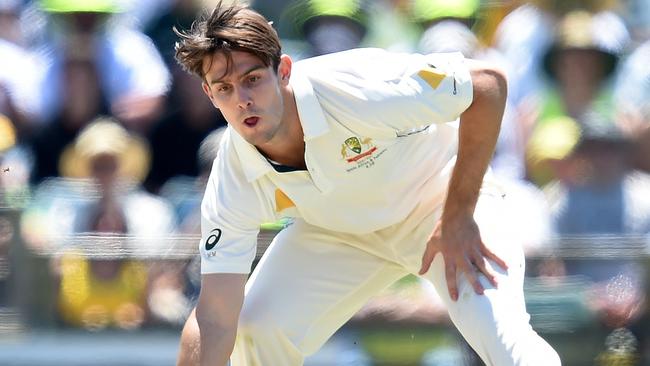 Mitchell Marsh has been backed to play in the second Test by national selector Mark Waugh.