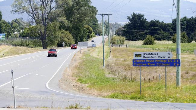 Notoriously dangerous intersection on Huon Highway. PICTURE: MATT THOMPSON