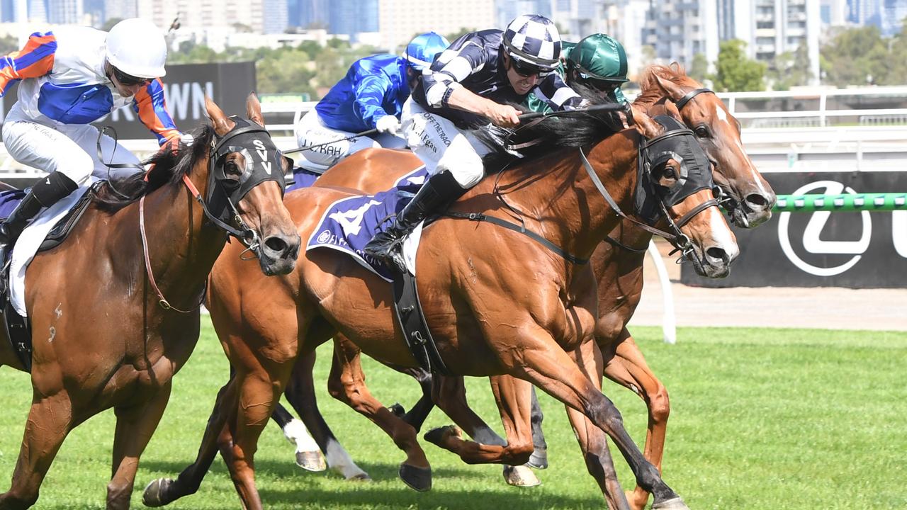 New trainer, new owners: Star Victorian slots into Queensland