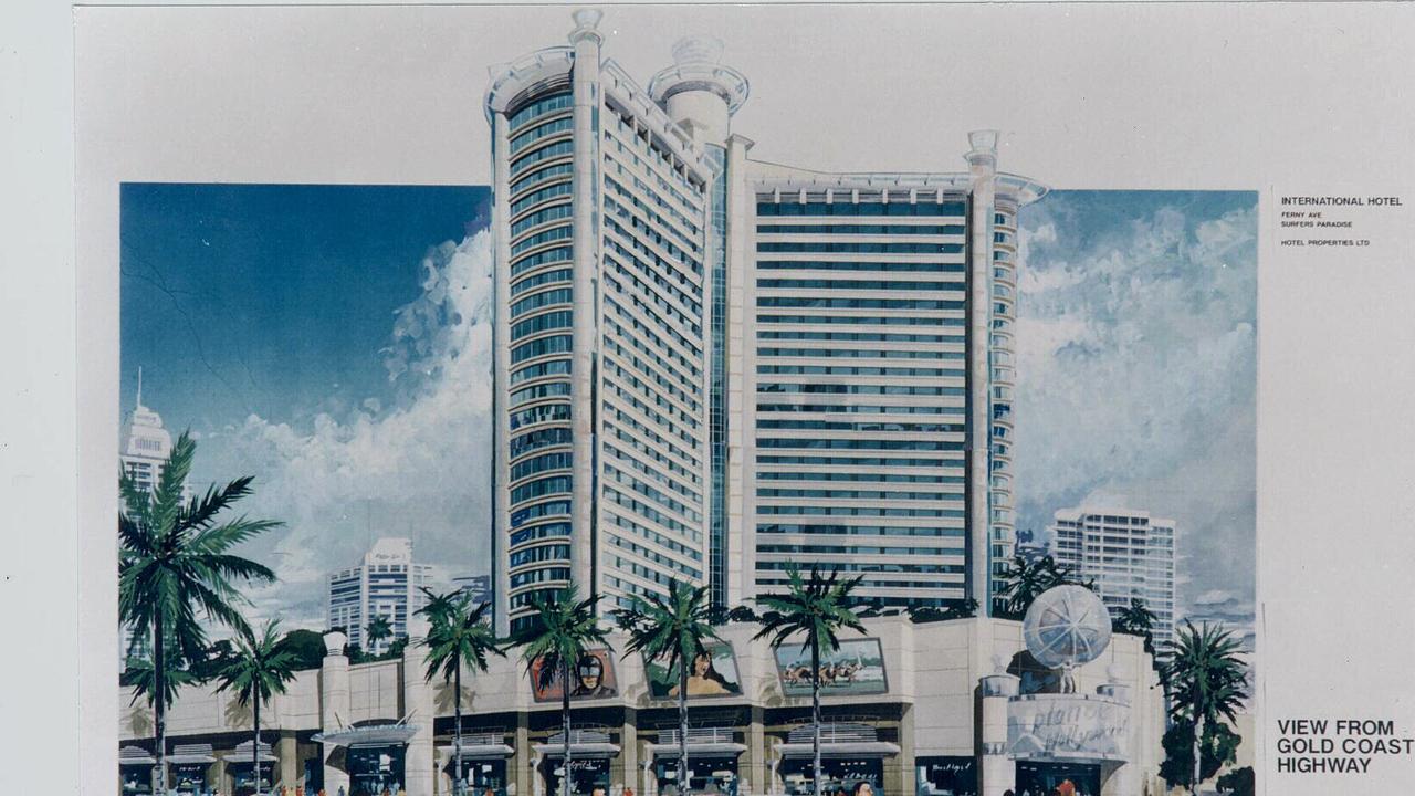 Surfers Paradise Hotel site in 1970 and 2021 : r/GoldCoast