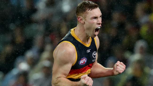 Keeping specialist forward Tom Lynch at the Adelaide Football Club should have been the easiest deal for the Crows to put away in the off-season. Picture: AAP Image/Kelly Barnes