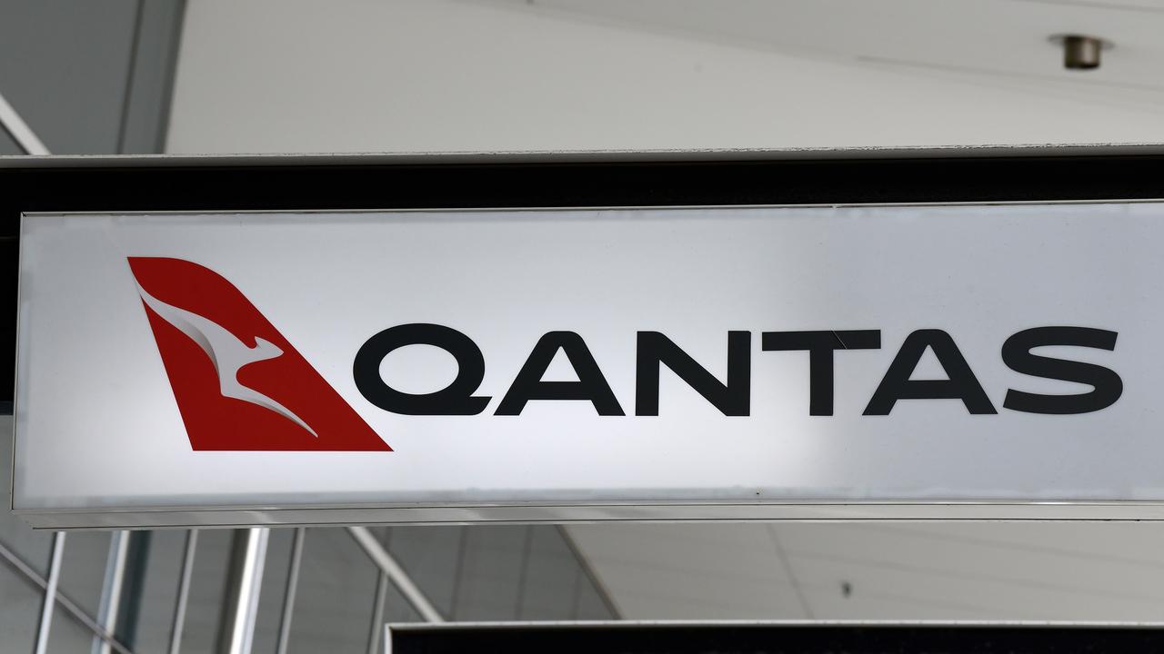 Qantas Frequent Flyer Airline Launches Exclusive Lifetime Platinum Club Au 