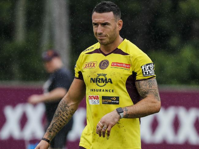 Darius Boyd (centre) in action during a Brisbane Broncos training session at the Clive Berghofer Centre, Red Hill, Brisbane, Wednesday, April 4, 2018. (AAP Image/Glenn Hunt) NO ARCHIVING