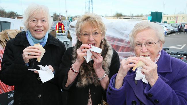 While this trio loved a sausage sizzle at a UK Bunnings, not enough people have done the same.