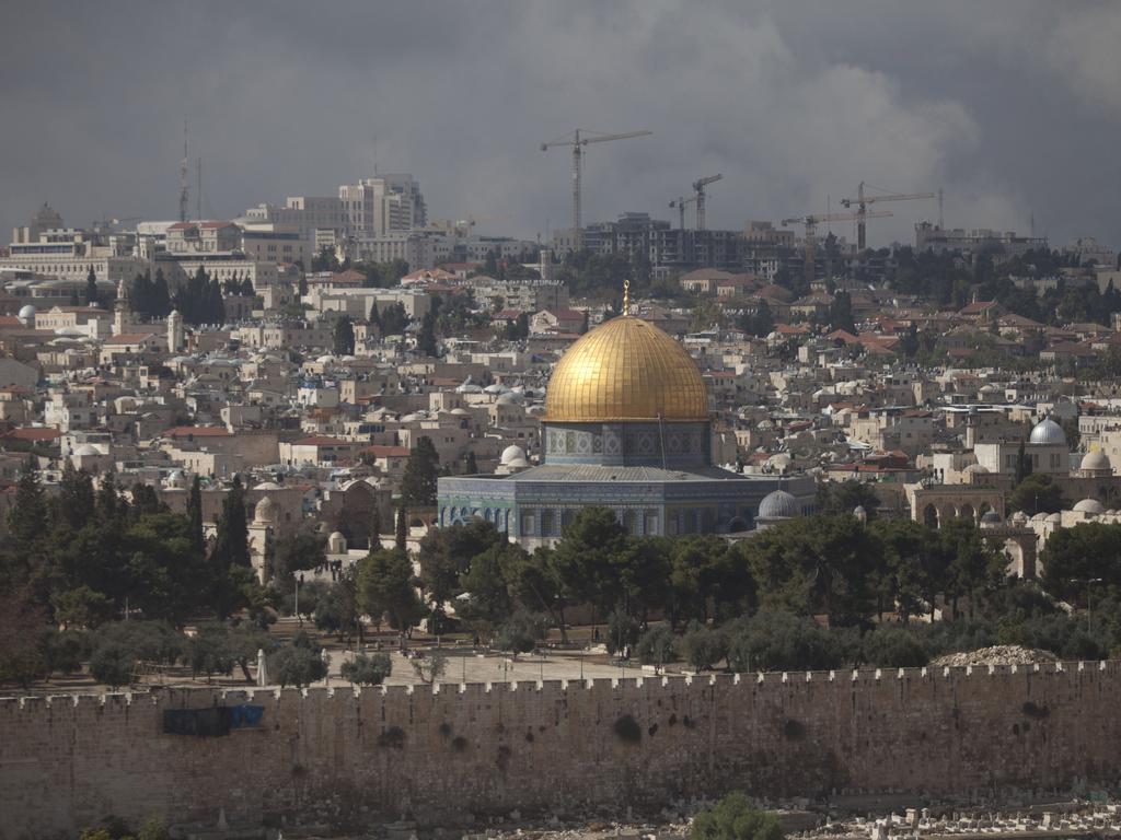 JERUSALEM, ISRAEL - OCTOBER 31:  A general view taken from the Mount of Olives promenade overlooking the Temple Mount compound with The Dome of the Rock on October 31, 2014 in Jerusalem, Israel. Jerusalem remained tense on Friday, as the Temple Mount reopened to visitors and worshippers after being closed the day before in response to the shooting of prominent right-wing activist Yehuda Glick this week.  (Photo by Lior Mizrahi/Getty Images)