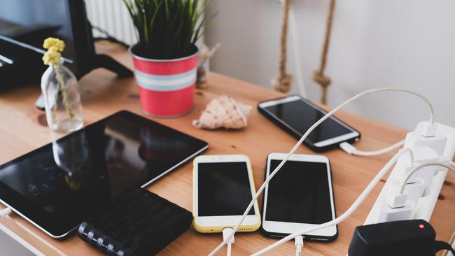 Donated mobile phones can help victims escape offenders.