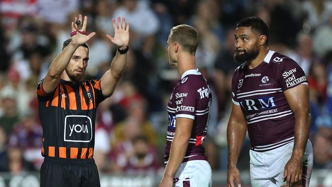 SYDNEY, AUSTRALIA - APRIL 17: Referee Peter Gough sends Toafofoa Sipley of the Sea Eagles to the sin-bin during the round seven NRL match between Manly Sea Eagles and St George Illawarra Dragons at 4 Pines Park on April 17, 2025, in Sydney, Australia. (Photo by Cameron Spencer/Getty Images)