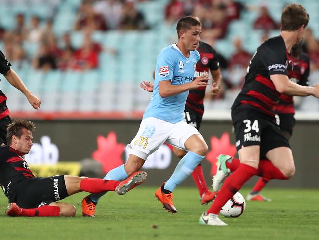 SYDNEY, AUSTRALIA - JANUARY 01: Lachlan Wales of Melbourne City runs at the Wanderers defence during the round 10 A-League match between the Western Sydney Wanderers and Melbourne City at ANZ Stadium on January 01, 2019 in Sydney, Australia. (Photo by Mark Metcalfe/Getty Images)