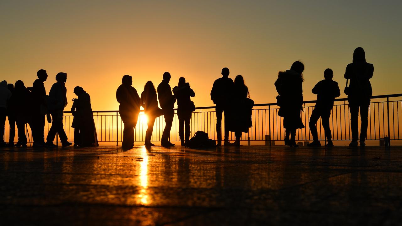 daylight saving research reveals Qld support | The Courier Mail