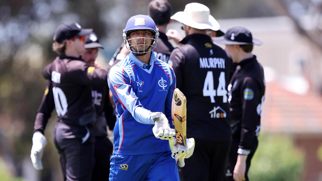 VSDCA: Ivanhoe’s Raza Rizwan walks off after being dismissed. Picture: George Sal