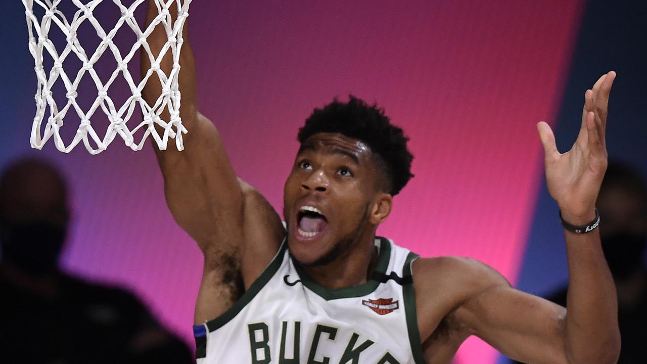 Could Giannis join the Mavs? (Photo by Douglas P. DeFelice/Getty Images)