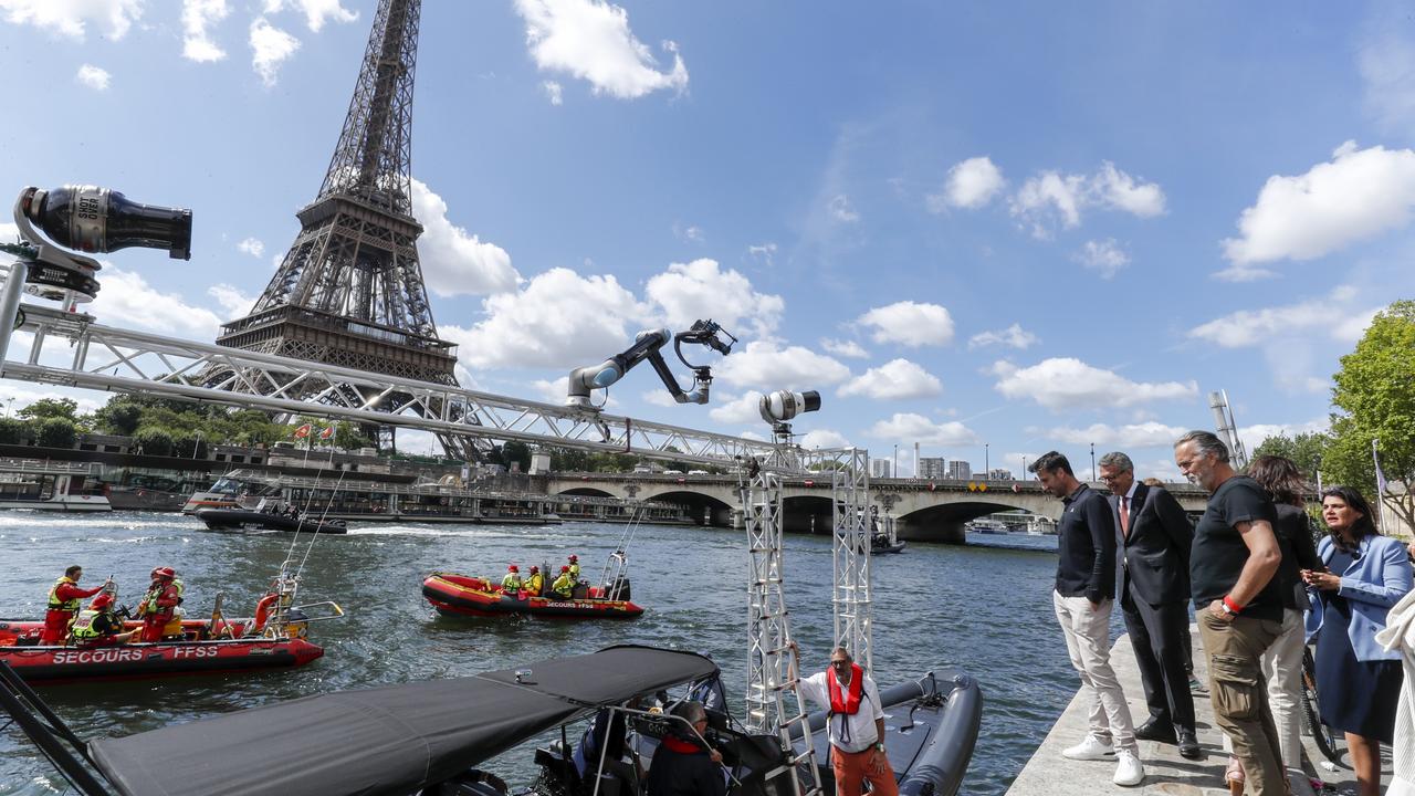 The First Stadium Built for Watching Powerboat Races - WSJ