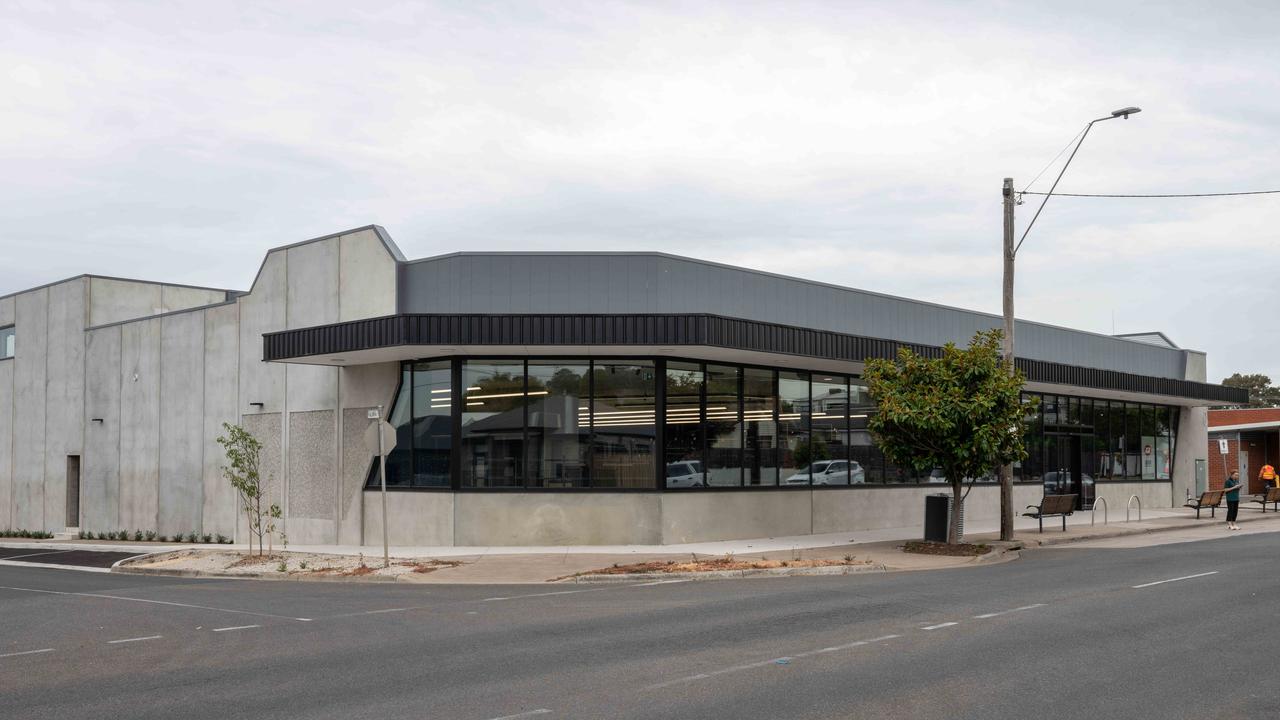 Vallis IGA in Hamlyn Heights will re-open on March 20. Picture: Brad Fleet