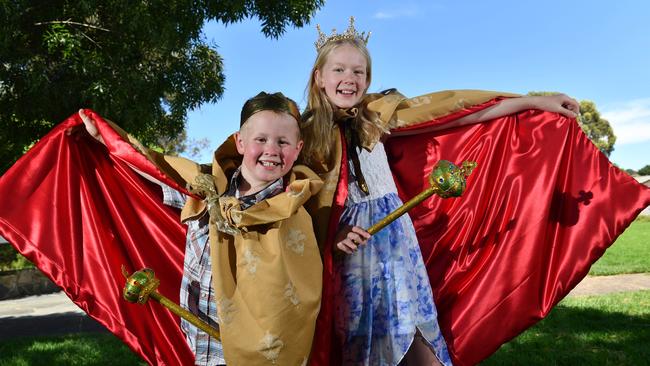 Will Baldock, 8. and Bronwyn Heaselgrave, 10 pose for a photograph at John Reynell Heritage Park, Old Reynella in 2018. (AAP/ Keryn Stevens)