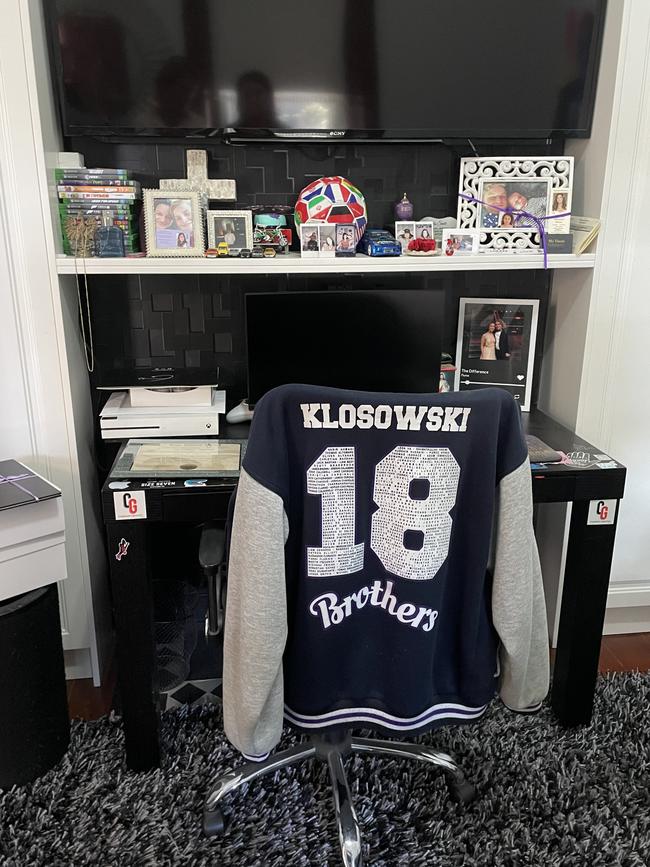 Lukasz Klosowski's desk and belongings. Picture: Supplied by Lukasz’s mum Magda Pearce / SAFM