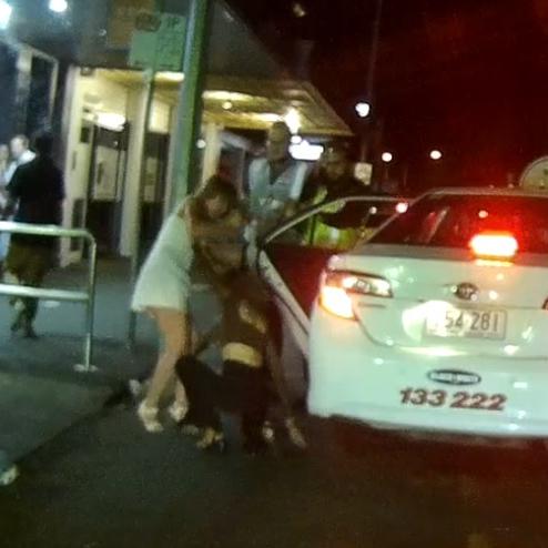 Video: Women’s wild brawl outside pub
