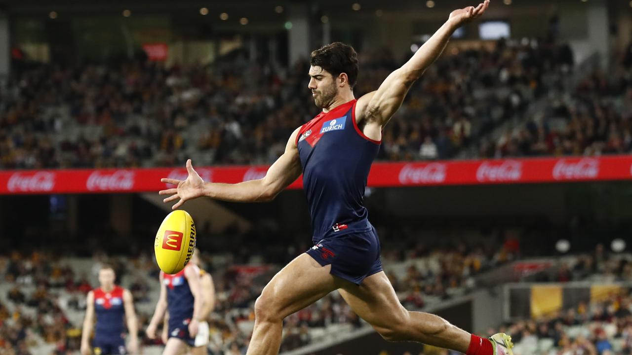 The Tackle AFL 2022: Cody Weightman staging for free kicks bad for footy,  Mark Robinson's likes and dislikes