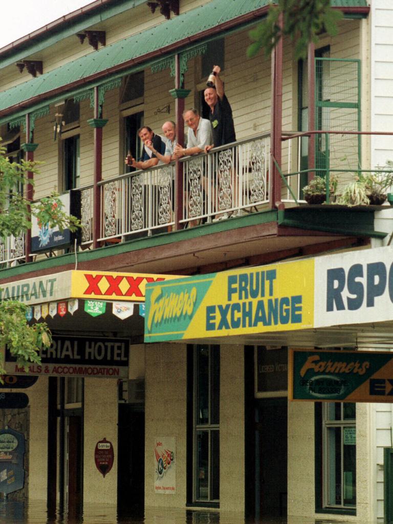 Gympie people stay high and dry at the Imperial Hotel, February 9, 1999. Photo: Grainger/Laffan