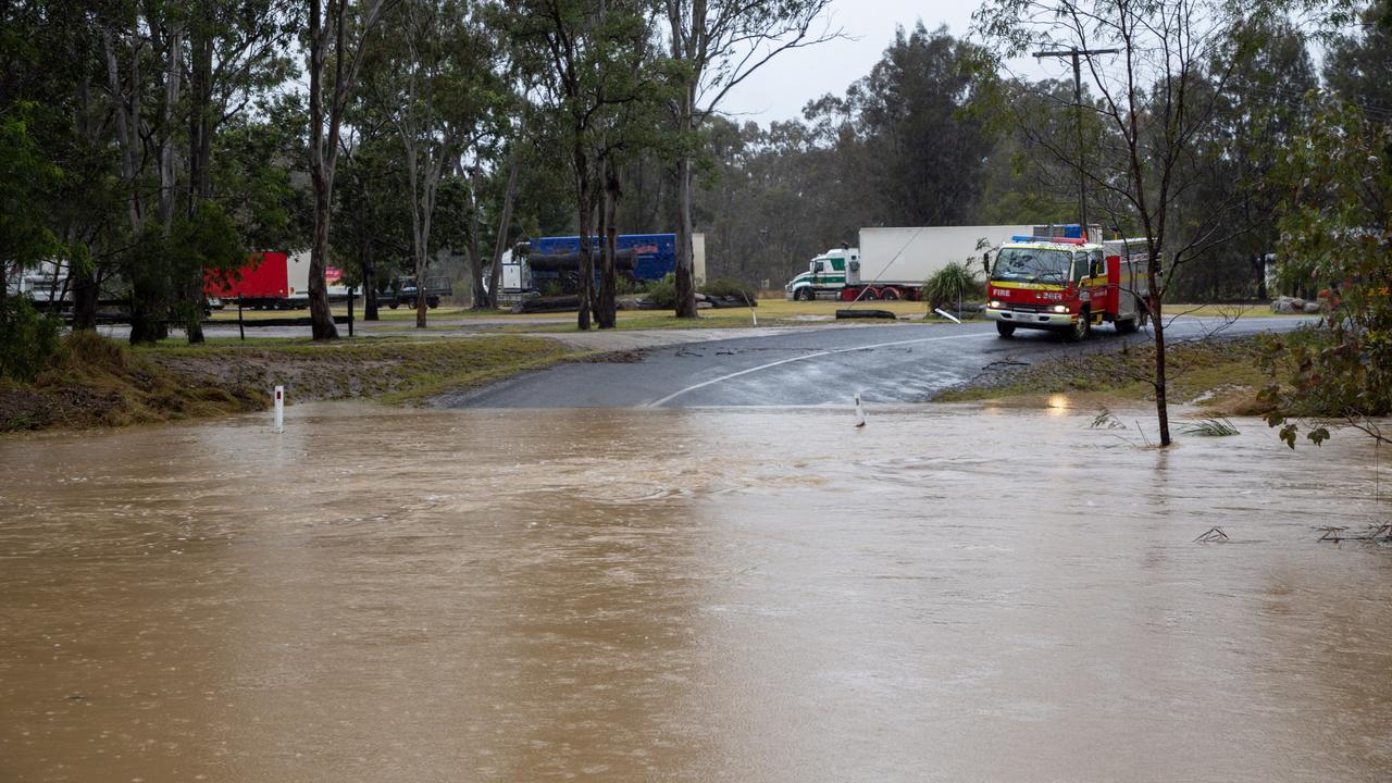 Flooding on Brown St, Nanango, July 22, 2022. Picture: Dominic Elsome