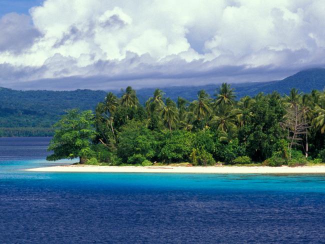 ONE TIME WEB USE ONLY - FEE APPLIES FOR REUSE -  A74J67 South Pacific, Solomon Islands, Kennedy Island.  Picture: Alamy