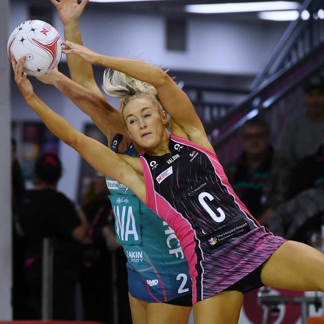 Tayla Williams of the Thunderbirds competes with Liz Watson of the Melbourne Vixens during the round five Super Netball match between Adelaide Thunderbirds and Melbourne Vixens at Netball SA Stadium, on April 15. Picture: Mark Brake/Getty Images