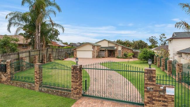 16 Honeysuckle Way, Calamvale goes to auction at noon