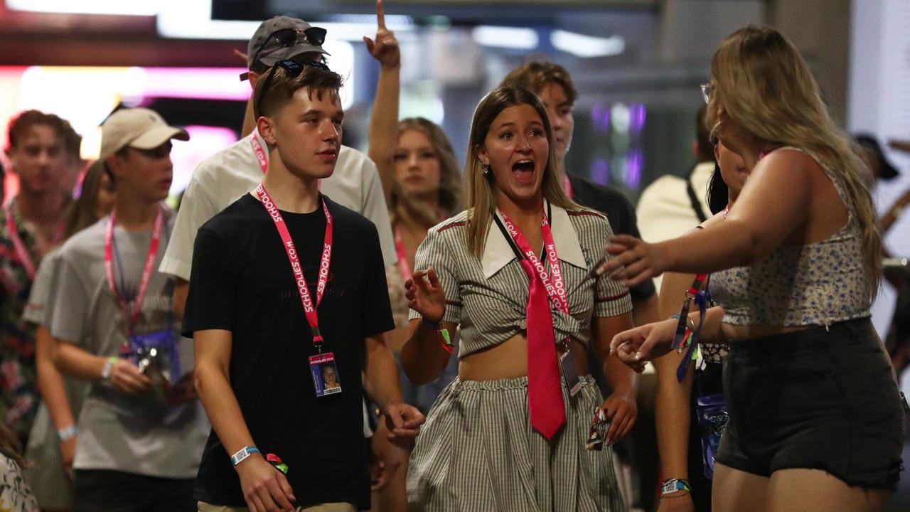 Photos Schoolies At Surfers Paradise On The Gold Coast Herald Sun 